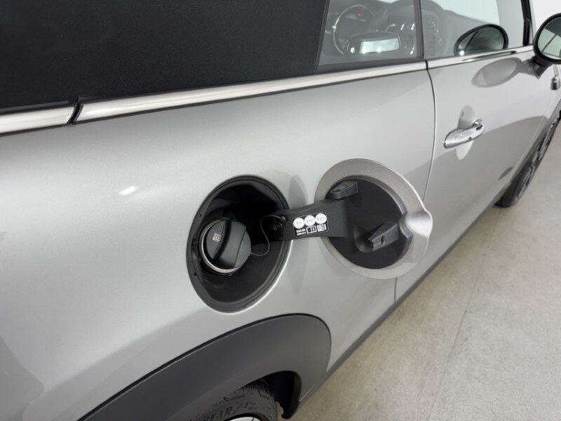 Used MINI Convertible 2023 for sale - 77687515: Photo 37