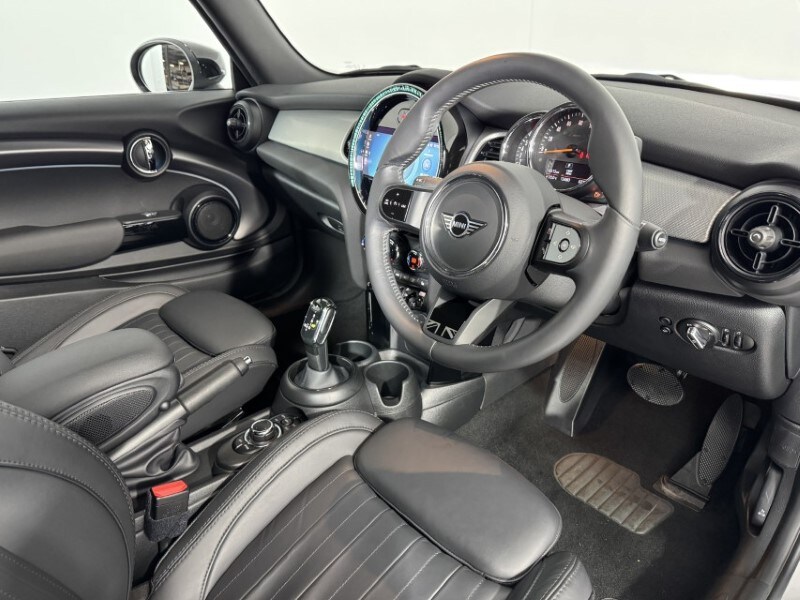 Used MINI Convertible 2023 for sale - 77687515: Photo 6