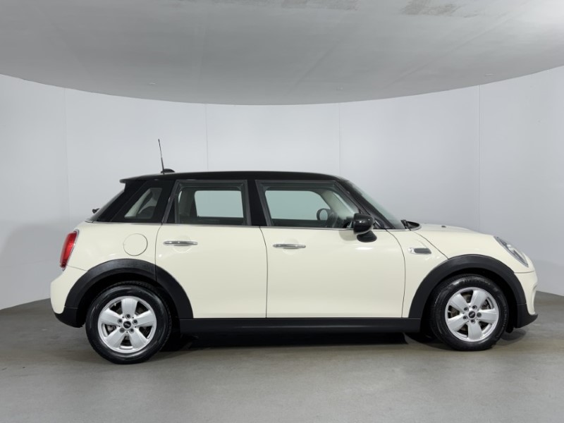 Used MINI Hatch 2019 for sale - 77678995: Photo 3