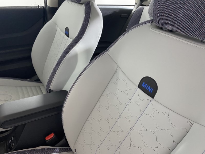 Used MINI Cooper 2025 for sale - 76982177: Photo 29