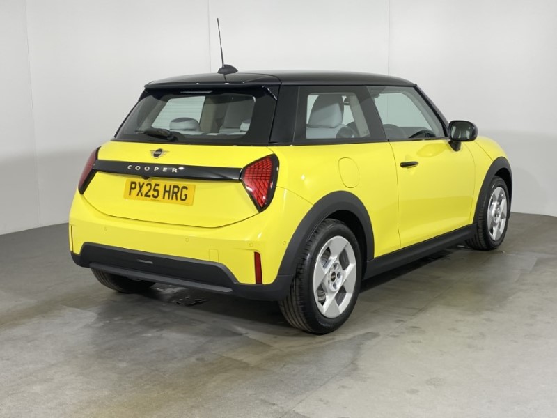 Used MINI Cooper 2025 for sale - 76982177: Photo 43
