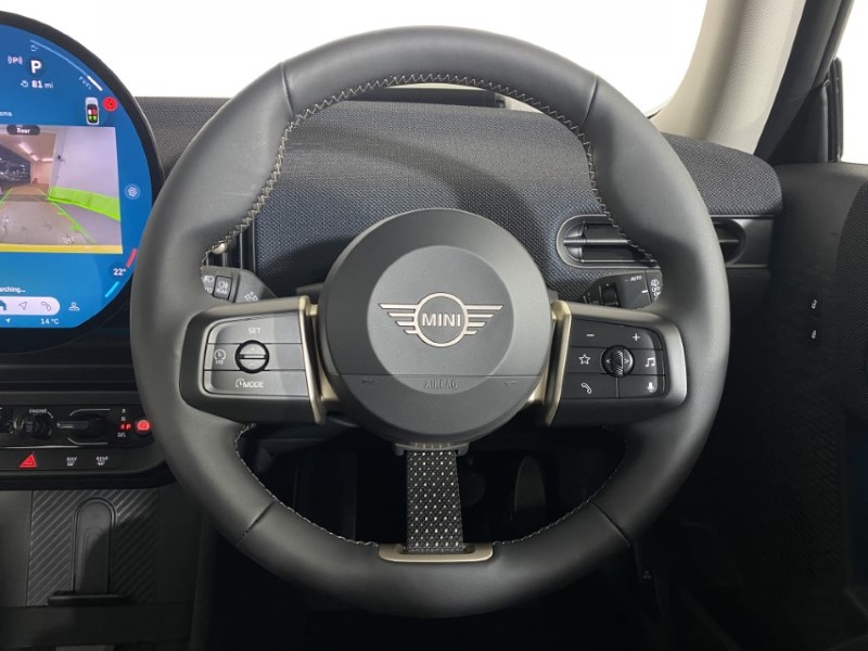 Used MINI Cooper 2025 for sale - 76982177: Photo 5