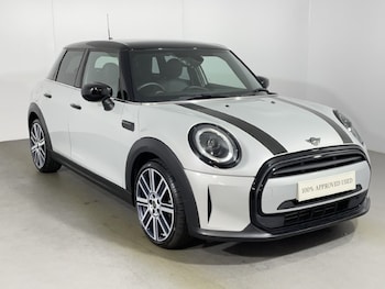 Used MINI Hatch 2022 for sale - 76980985: Photo