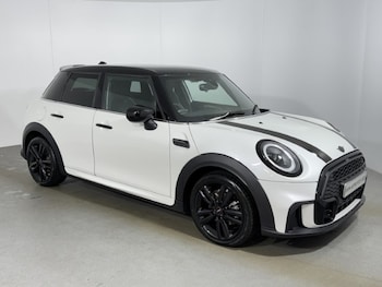 Used MINI Hatch 2023 for sale - 78270320: Photo