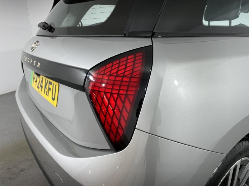 Used MINI Cooper 2024 for sale - 76981002: Photo 41