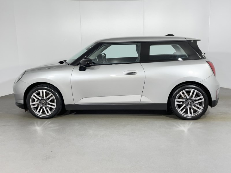Used MINI Cooper 2024 for sale - 76981002: Photo 46