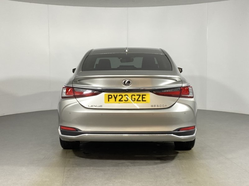 Used Lexus ES 2023 for sale - 76981682: Photo 15