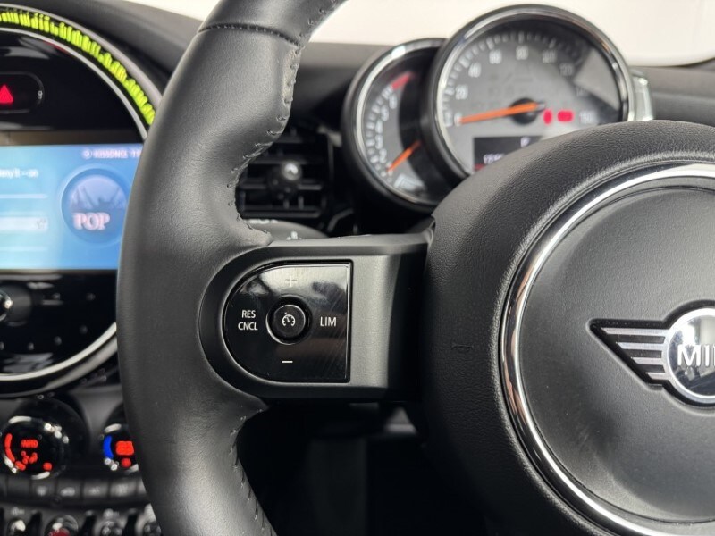 Used MINI Convertible 2022 for sale - 77848226: Photo 17