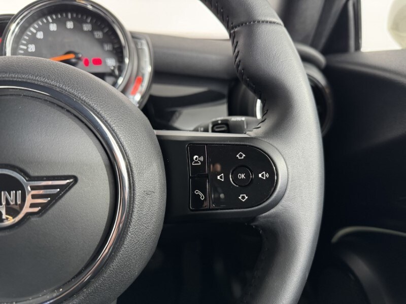 Used MINI Convertible 2022 for sale - 77848226: Photo 18