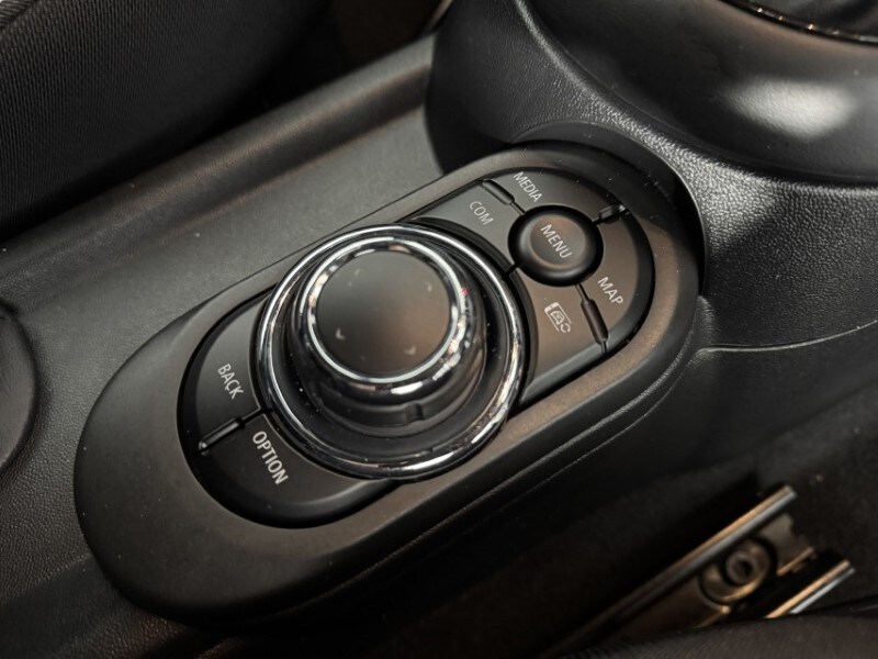 Used MINI Convertible 2022 for sale - 77848226: Photo 25