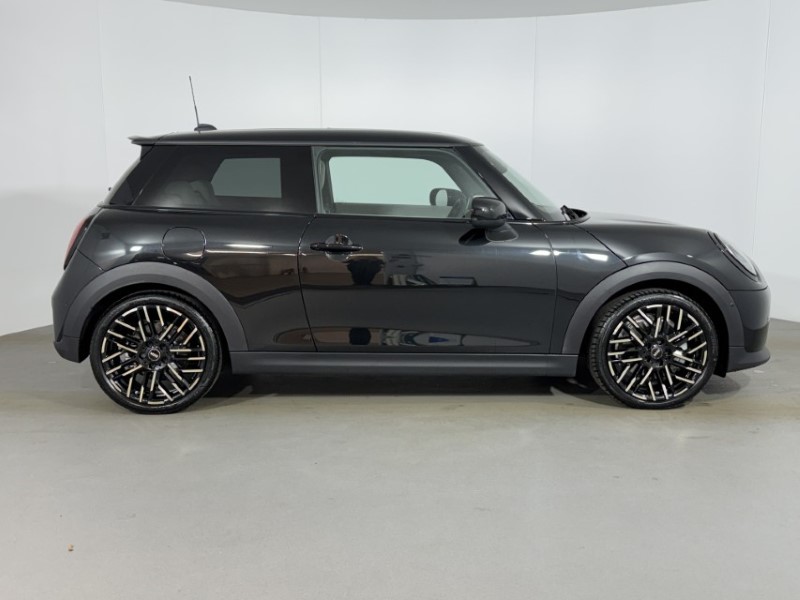 Used MINI Cooper 2025 for sale - 78217981: Photo 3