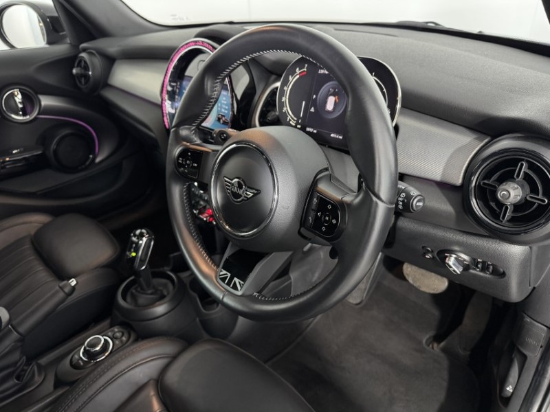 Used MINI Hatch 2022 for sale - 77116205: Photo 6