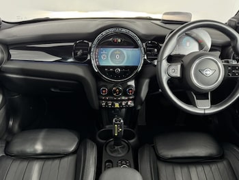 Used MINI Hatch 2021 for sale - 77687512: Photo