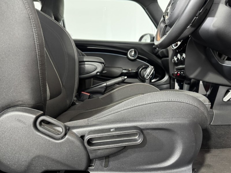 Used MINI Hatch 2024 for sale - 78212097: Photo 30