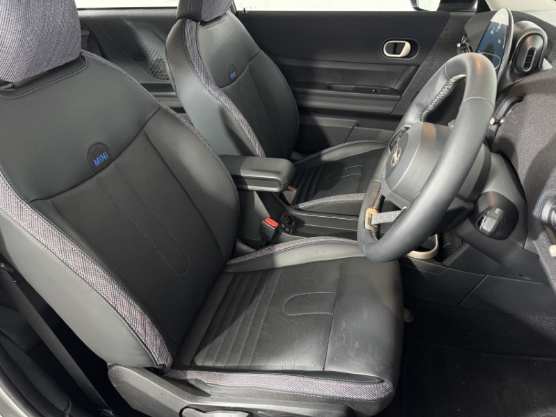 Used MINI Cooper 2024 for sale - 77151646: Photo 11