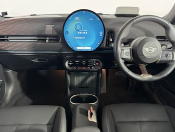 Used MINI Cooper 2024 for sale - 78370551: Photo