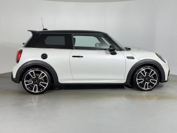 Used MINI Hatch 2023 for sale - 79017274: Photo