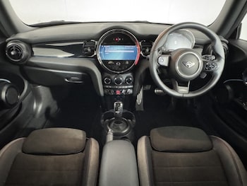 Used MINI Hatch 2023 for sale - 79017274: Photo