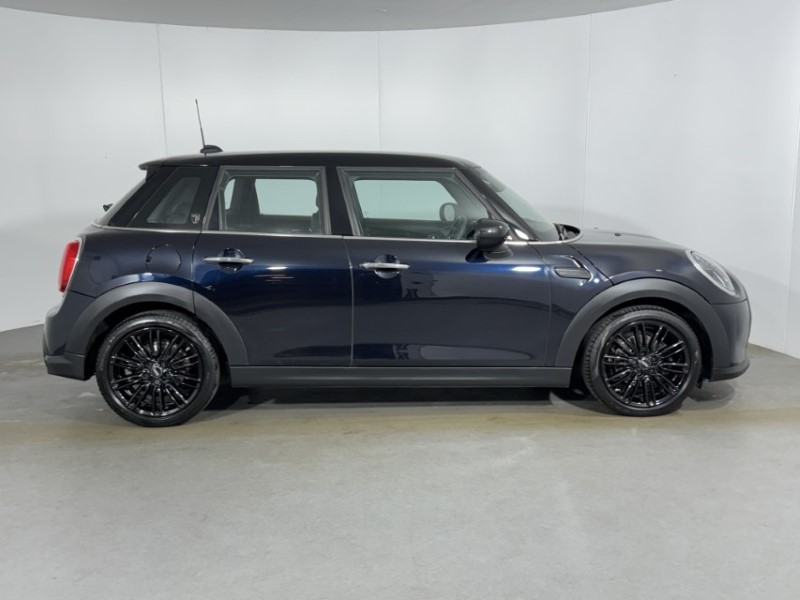 Used MINI Hatch 2023 for sale - 77459864: Photo 3