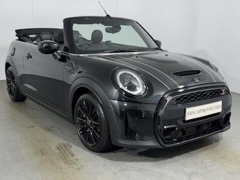 Used MINI Convertible 2023 for sale - 78420337: Photo