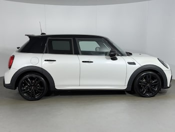 Used MINI Hatch 2023 for sale - 78873687: Photo