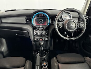 Used MINI Hatch 2018 for sale - 78392906: Photo