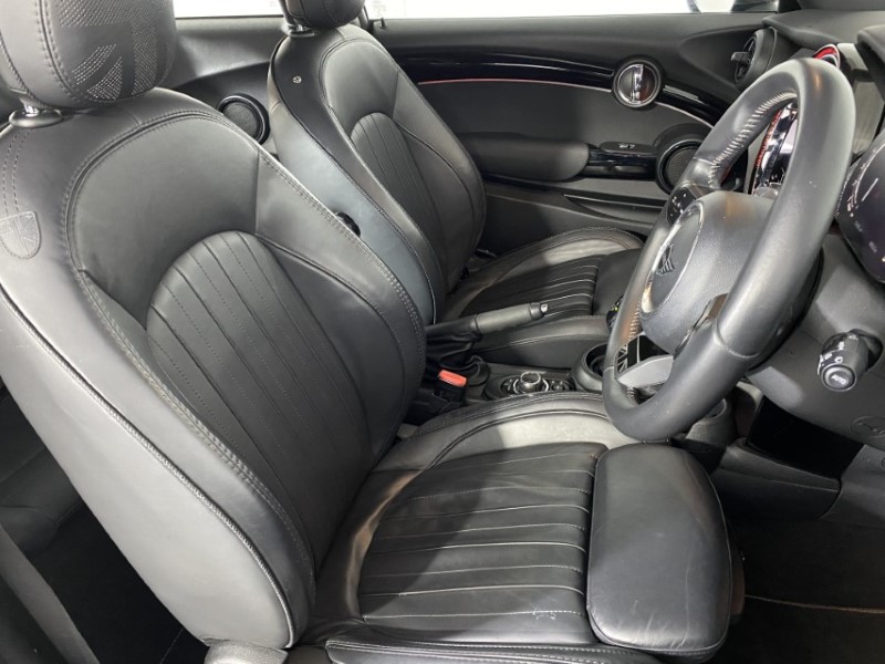 Used MINI Hatch 2021 for sale - 77151640: Photo 11