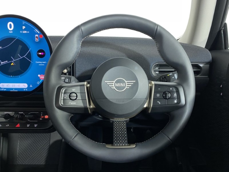 Used MINI Cooper 2024 for sale - 76981175: Photo 5