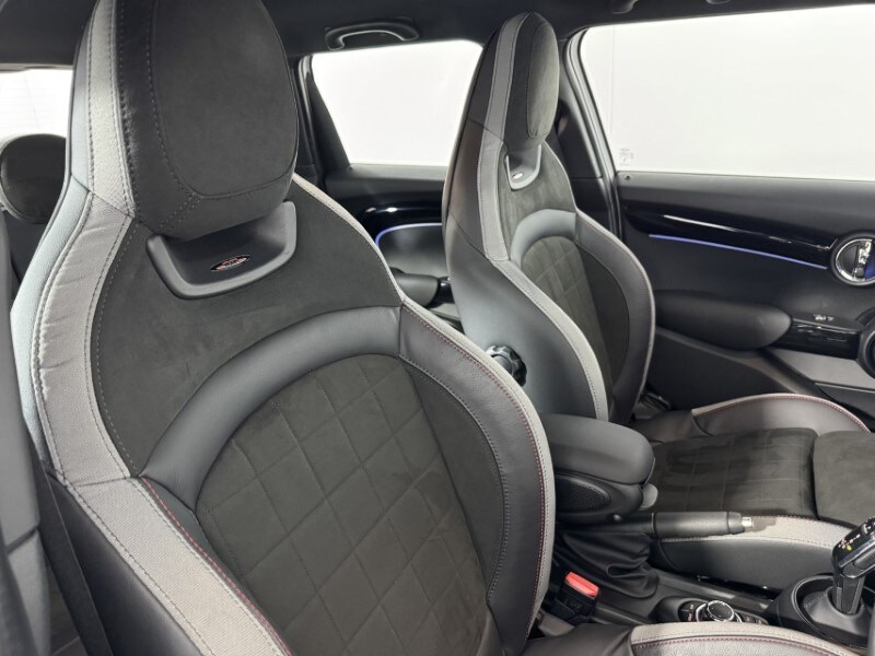 Used MINI Hatch 2023 for sale - 77973650: Photo 11