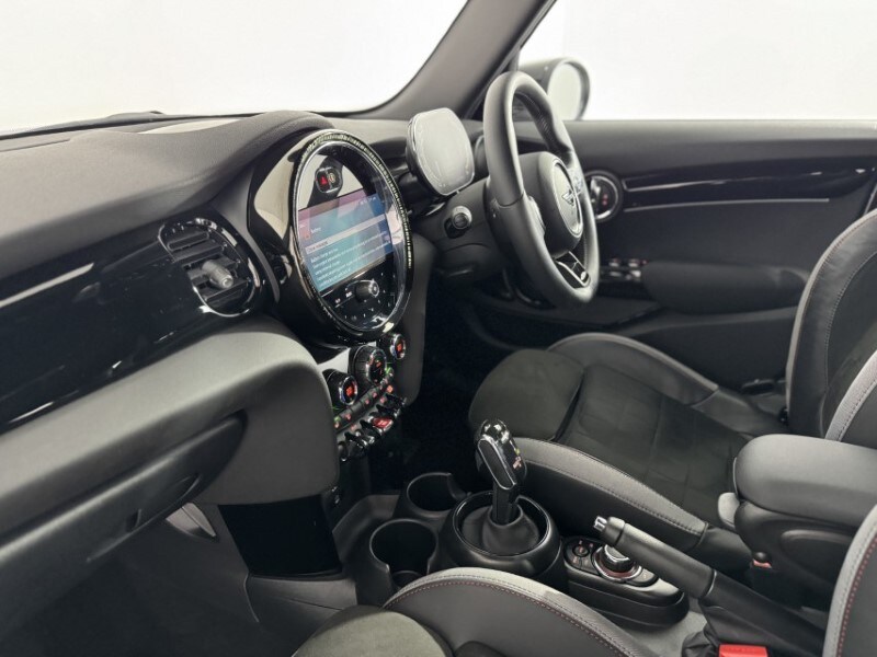 Used MINI Hatch 2023 for sale - 77973650: Photo 7