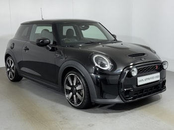 Used MINI Hatch 2021 for sale - 79021203: Photo