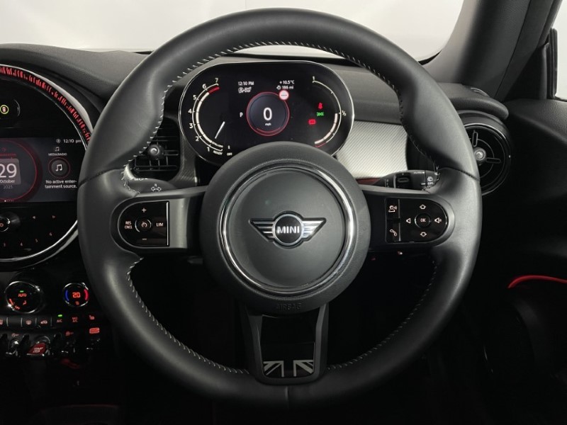 Used MINI Hatch 2023 for sale - 76980884: Photo 5