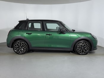 Used MINI Cooper 2025 for sale - 79216070: Photo