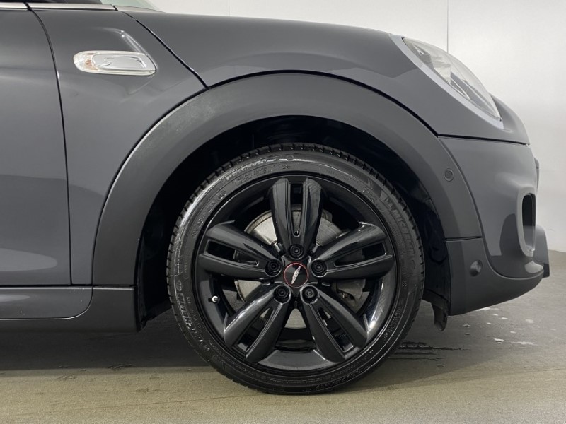 Used MINI Hatch 2019 for sale - 76981701: Photo 14