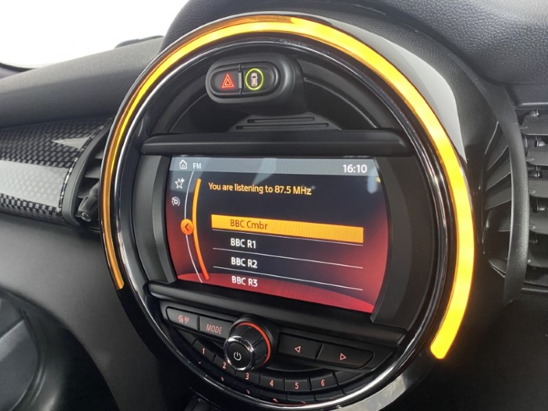 Used MINI Hatch 2019 for sale - 76981701: Photo 25