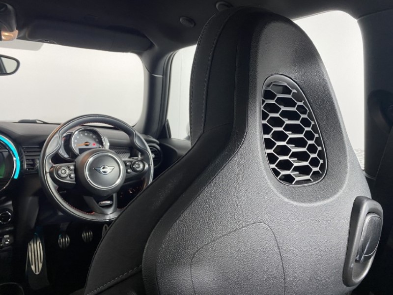 Used MINI Hatch 2019 for sale - 76981701: Photo 32