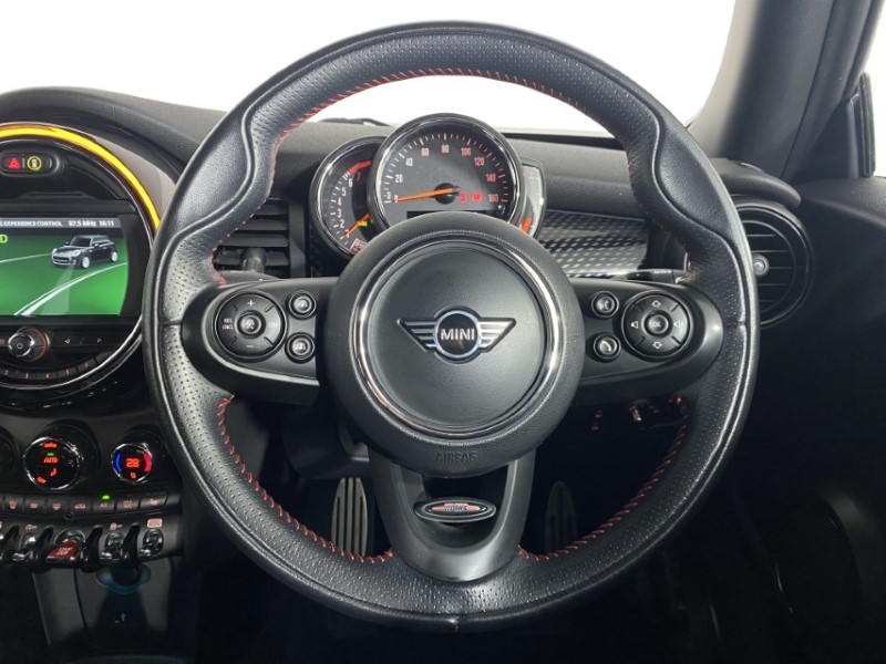 Used MINI Hatch 2019 for sale - 76981701: Photo 5