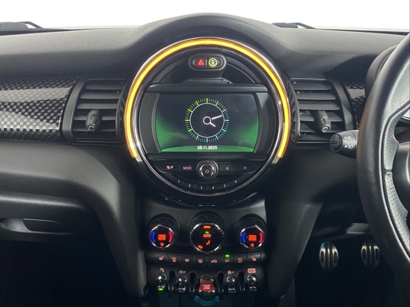 Used MINI Hatch 2019 for sale - 76981701: Photo 8