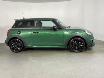 Used MINI Hatch 2020 for sale - 76982032: Photo