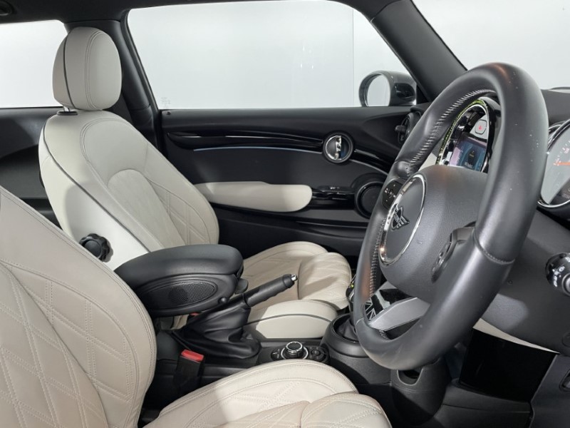 Used MINI Hatch 2022 for sale - 76981766: Photo 11