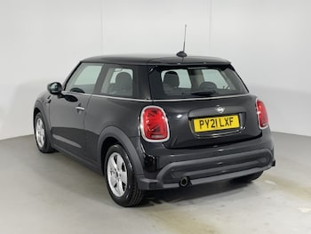 Used MINI Hatch 2021 for sale - 77235599: Photo