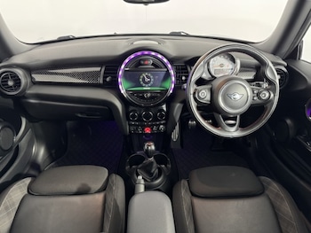 Used MINI Hatch 2019 for sale - 78845967: Photo