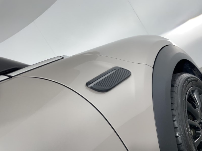 Used MINI Hatch 2023 for sale - 76982317: Photo 42