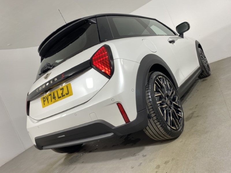 Used MINI Cooper 2025 for sale - 76982313: Photo 37