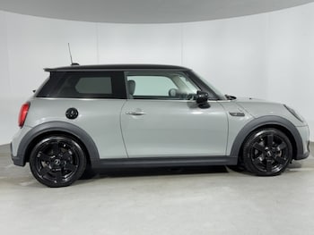 Used MINI Hatch 2022 for sale - 78298929: Photo