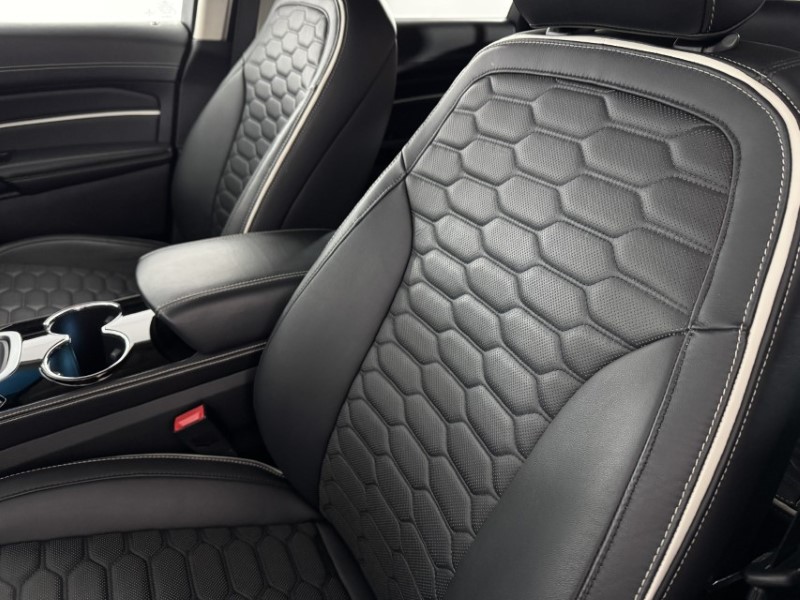 Used Ford Edge 2019 for sale - 77001326: Photo 29