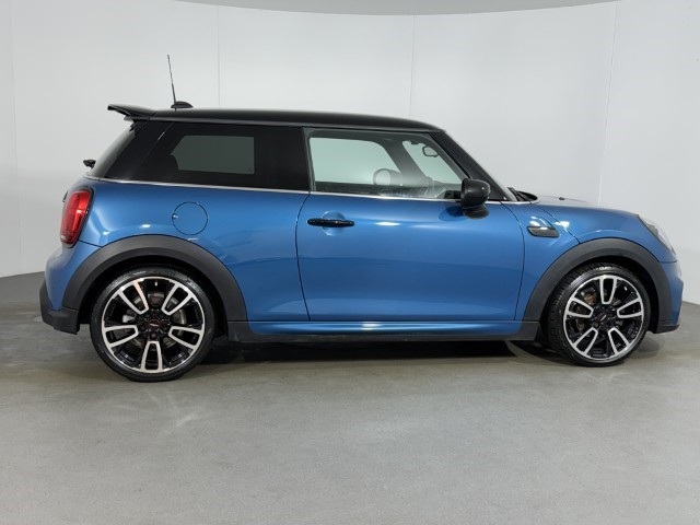 Used MINI Hatch 2021 for sale - 77545369: Photo 3