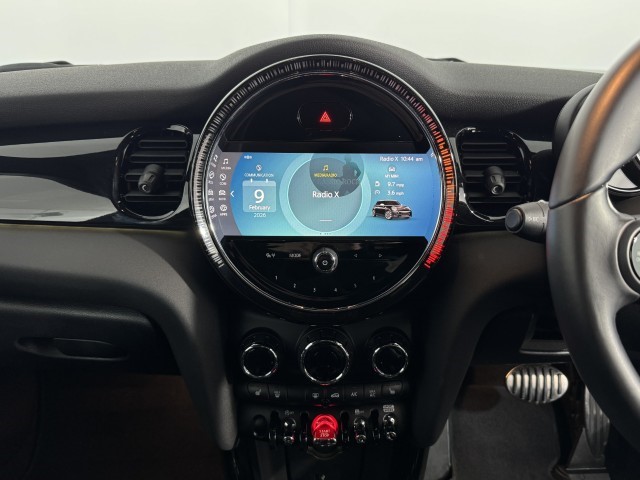 Used MINI Hatch 2021 for sale - 77545369: Photo 8