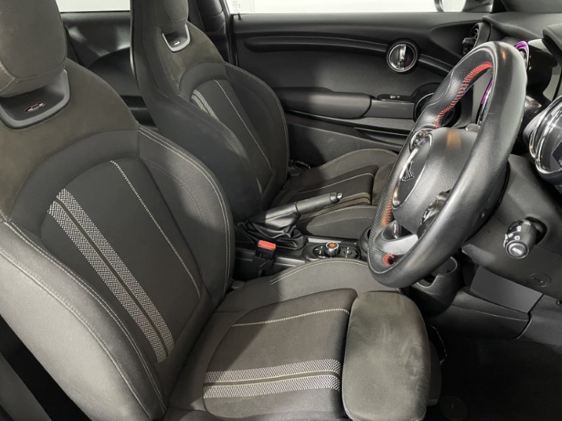 Used MINI Hatch 2020 for sale - 77124133: Photo 11