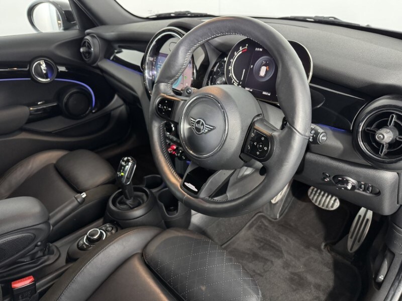 Used MINI Hatch 2021 for sale - 77363441: Photo 6